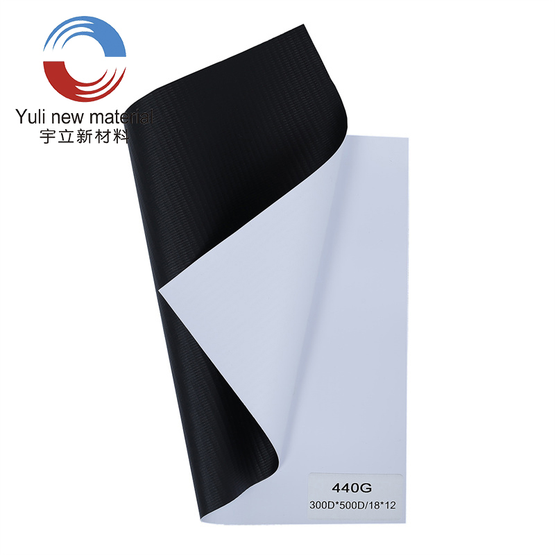 440gsm 300D×500D 18×12 Bannière flexible en PVC laminé à froid